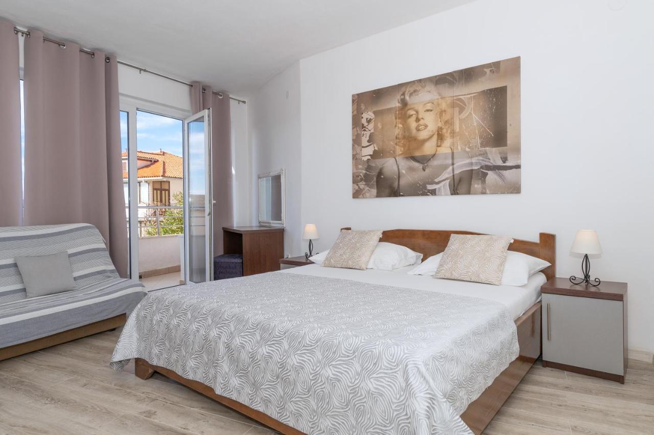 Bilin San Lägenhet Baška Voda Exteriör bild