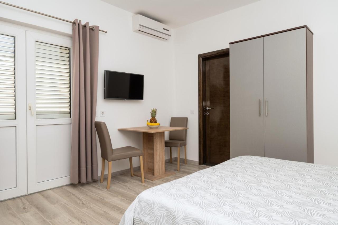 Bilin San Lägenhet Baška Voda Exteriör bild